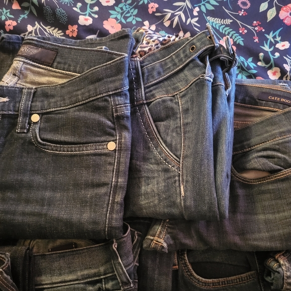 Brand name Jeans - Picture 3 of 4